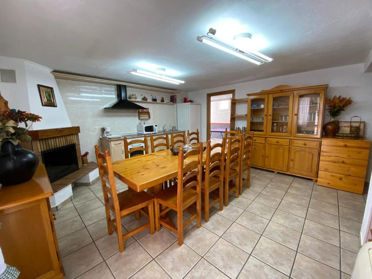 Casa Chalet Jardin Particular Ideal Grupos Y Familias Baranain Luaran gambar